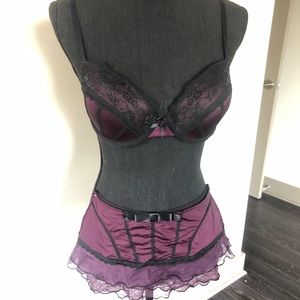 Apt 9 push up bra 36B & skirt Small SET